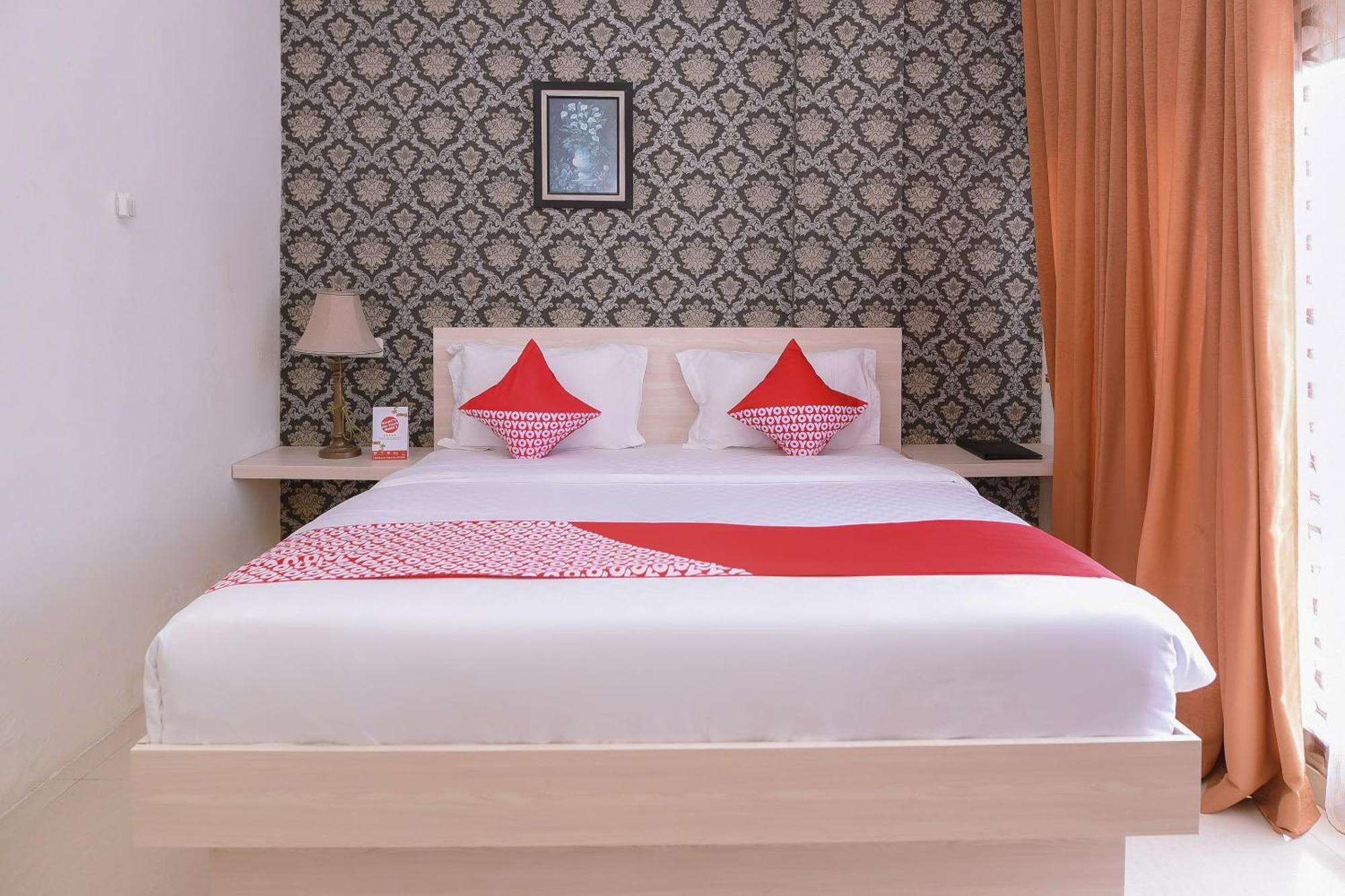 Capital O 854 Ub Caisar Hotel Banda Aceh Zewnętrze zdjęcie