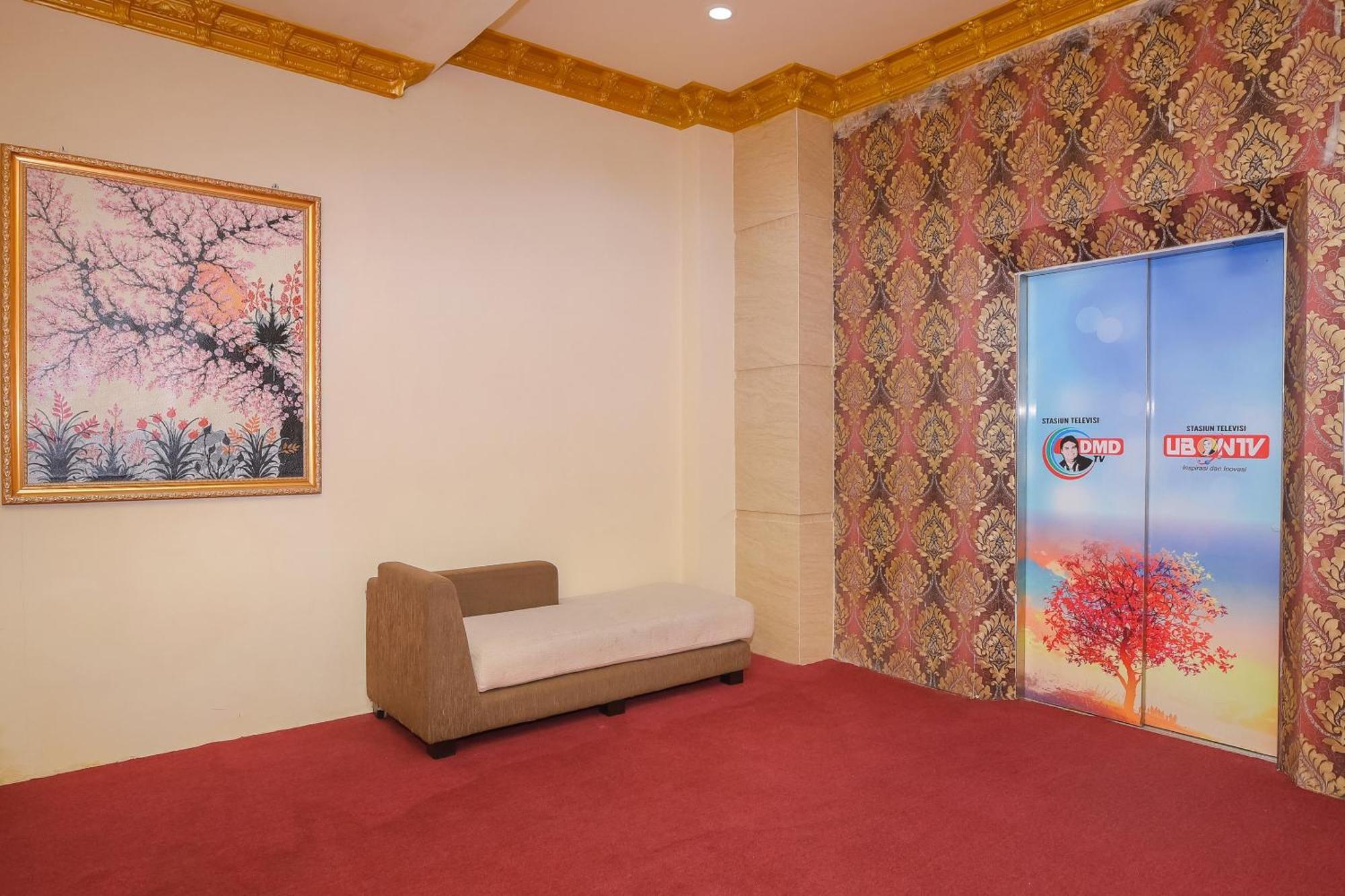 Capital O 854 Ub Caisar Hotel Banda Aceh Zewnętrze zdjęcie